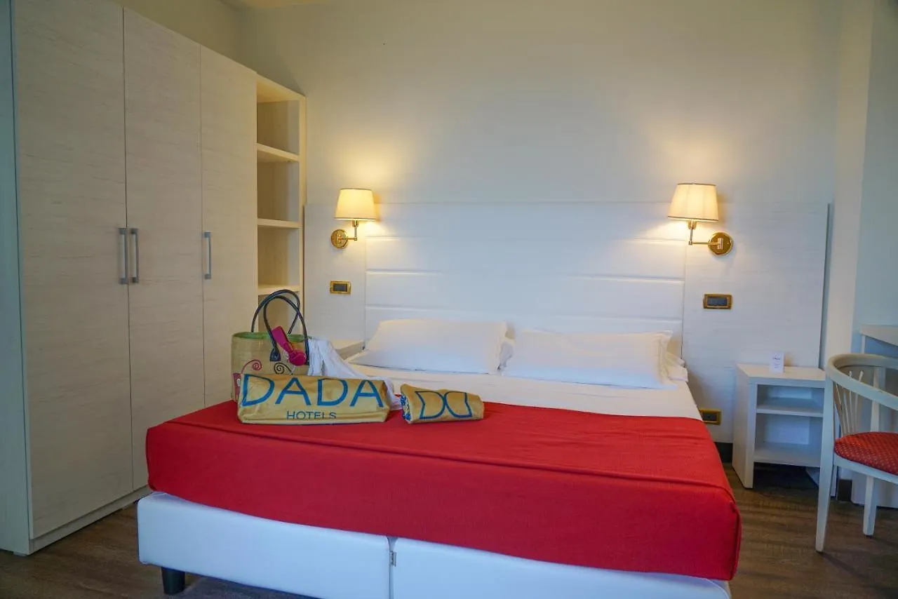 Hotel Imperial Beach - Dada Hotels Rimini 4*,