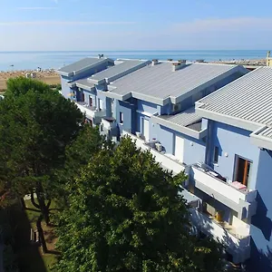 https://appartamenti-marina-grande.hotelinveneto.com
