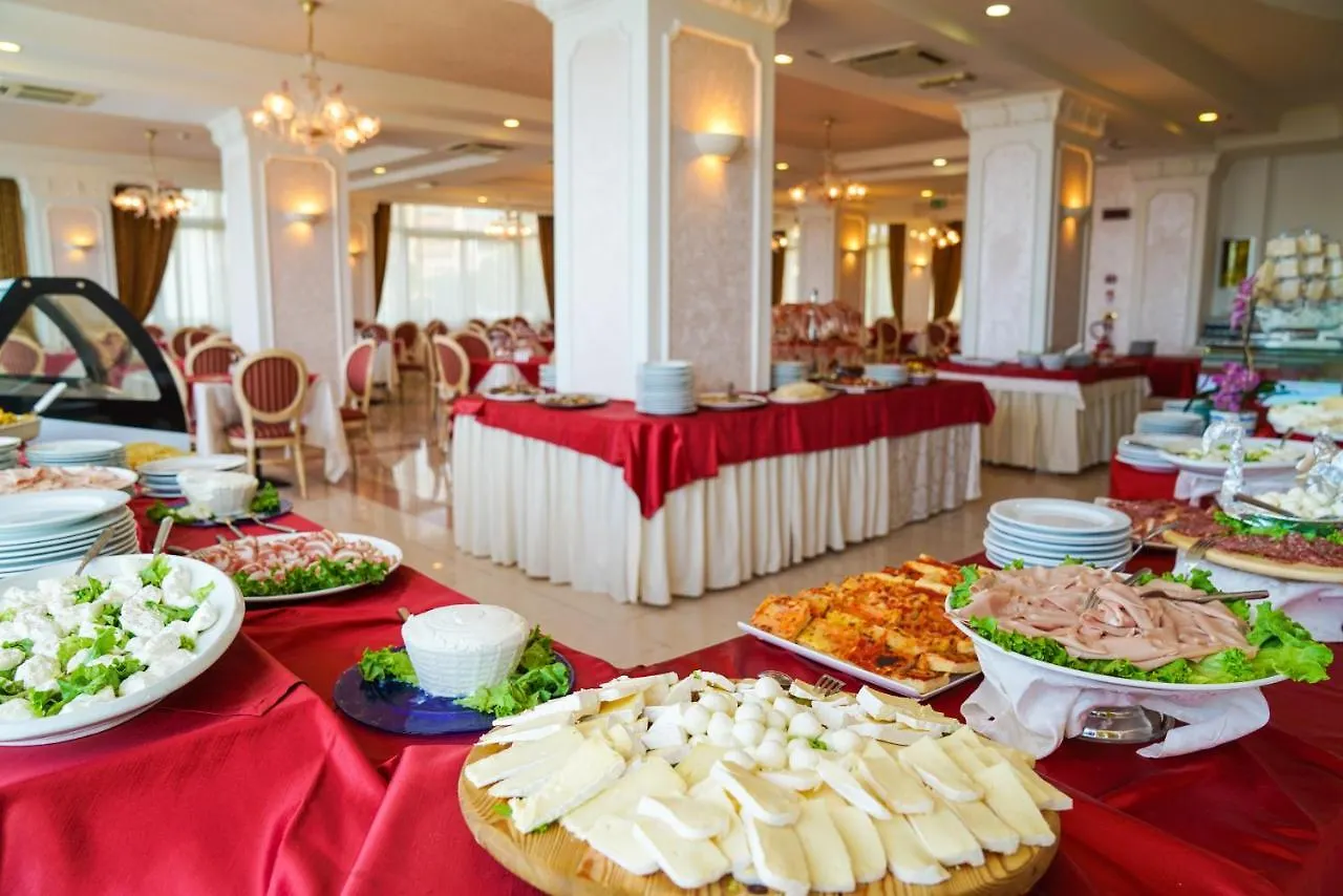 Hotel Imperial Beach - Dada Hotels Rimini 4*,